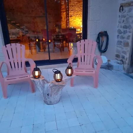 לינה וארוחת בוקר Maison De Nant *