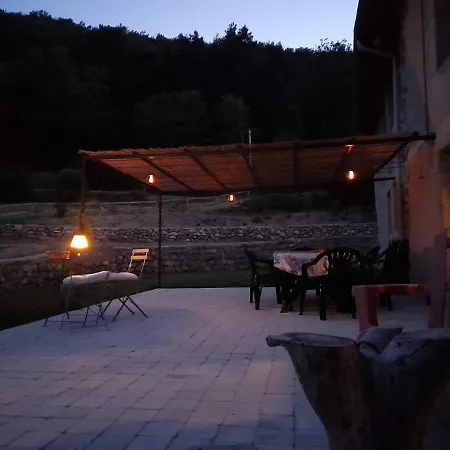 לינה וארוחת בוקר Maison De Nant