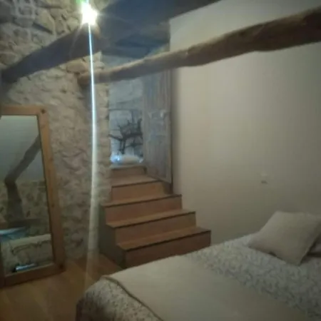 Maison De Nant לינה וארוחת בוקר Vorey