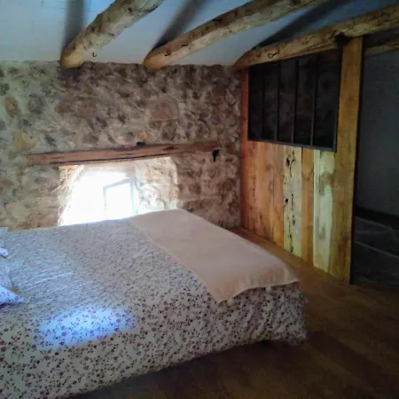 Maison De Nant לינה וארוחת בוקר Vorey